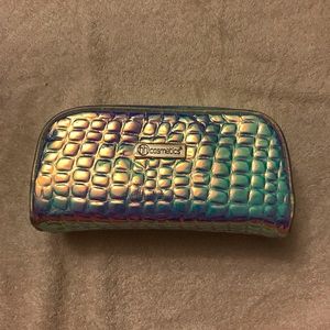 BH Cosmetics Holographic Makeup Pouch/Bag